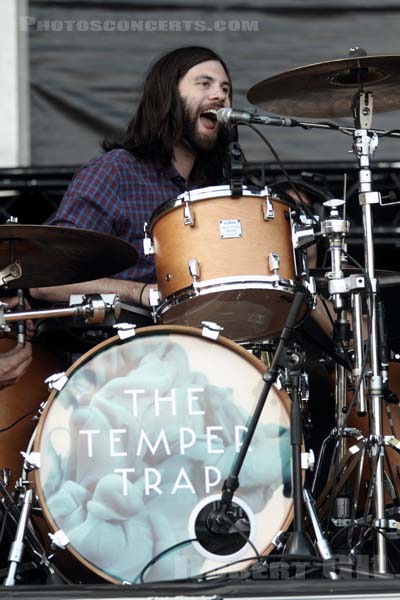 THE TEMPER TRAP - 2012-08-25 - SAINT CLOUD - Domaine National - Scene de la Cascade - 